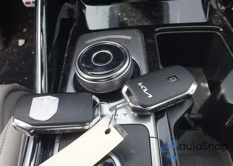 2022 Kia Sorento Plug-In Hybrid Sx Prestige z USA, uszkodzony, nr VIN KNDRMDLHXN5107121